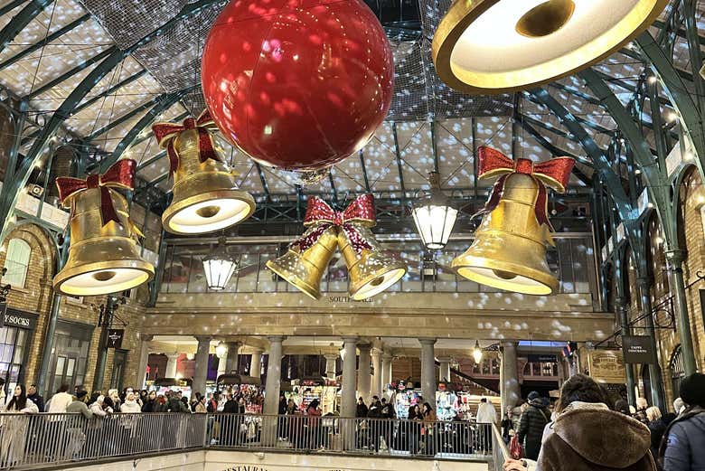 Enfeites natalinos do Covent Garden Market