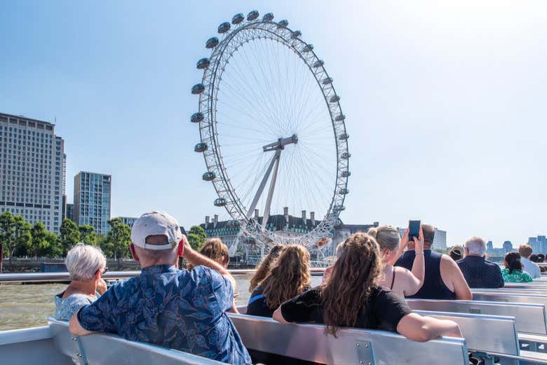 Pasaréis junto al London Eye con el crucero por el Támesis