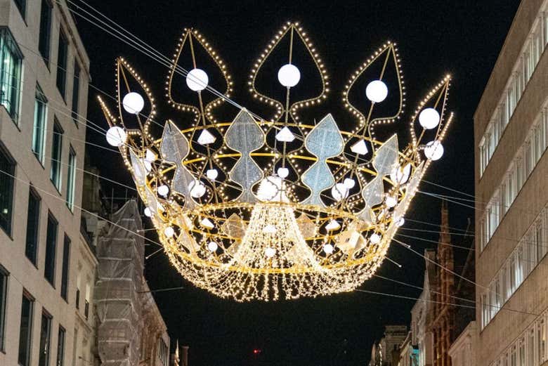 As decorações natalinas das ruas londrinas são impressionantes