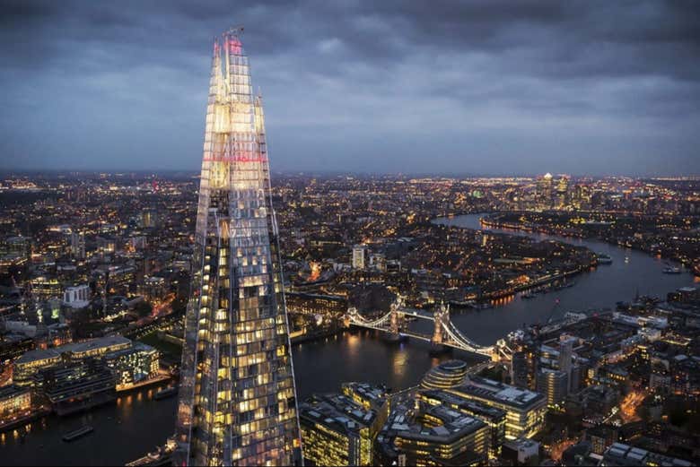 Edificios iluminados 