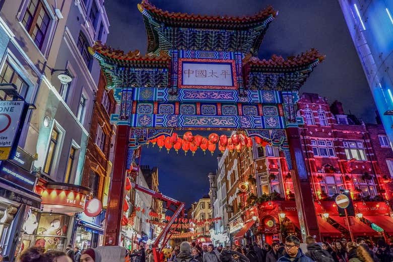 Entrada de Chinatown à noite
