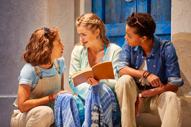 Una de las escenas del espectáculo Mamma Mia! The Party