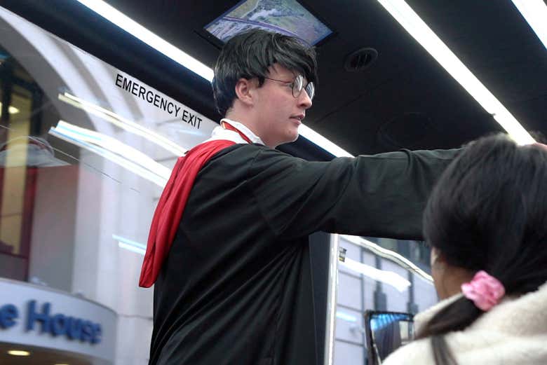 Harry Potter subirá a bordo del autobús