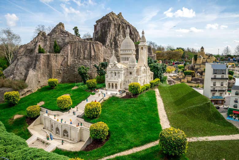 Model of Paris at LEGOLAND® Windsor