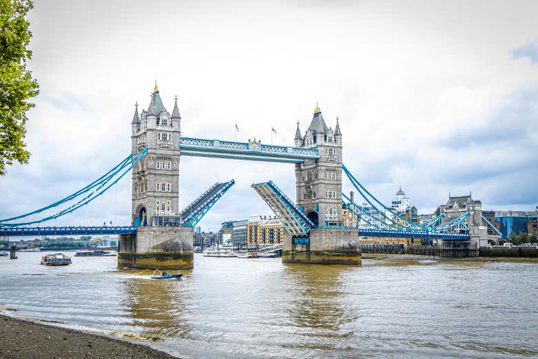 Tower Bridge
