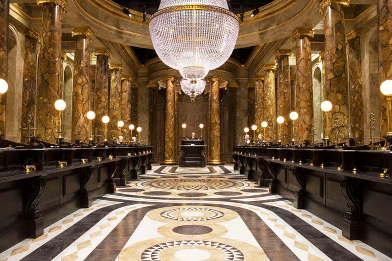 ¡Bienvenidos al Banco de Magos Gringotts!