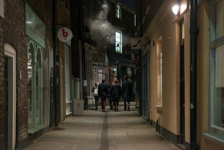 Sombre ruelle de Londres