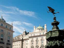 Piccadilly Circus, Shaftesbury memorial fountain