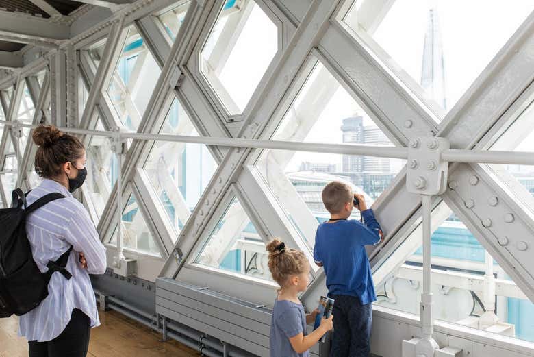 Viste dall'interno del Tower Bridge