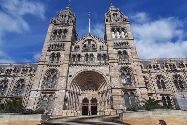 ¡Bienvenidos al Museo de Historia Natural de Londres!