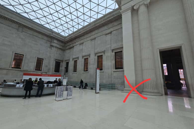 Great Court - Meeting Point - Next to the Information desk, on t