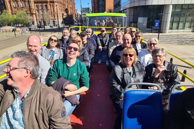La visite de Manchester depuis le bus touristique