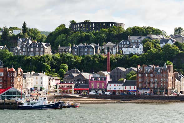 Oban Town Walking Tour