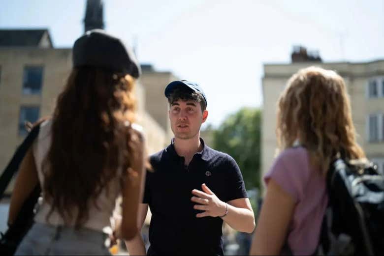 Uno de los estudiantes que nos guiarán en el tour