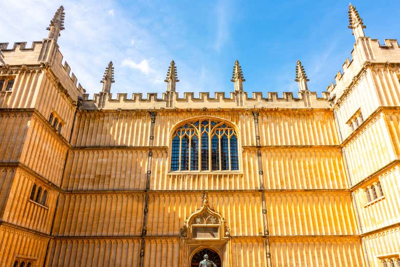 Contemplaremos la Antigua Biblioteca Bodleiana