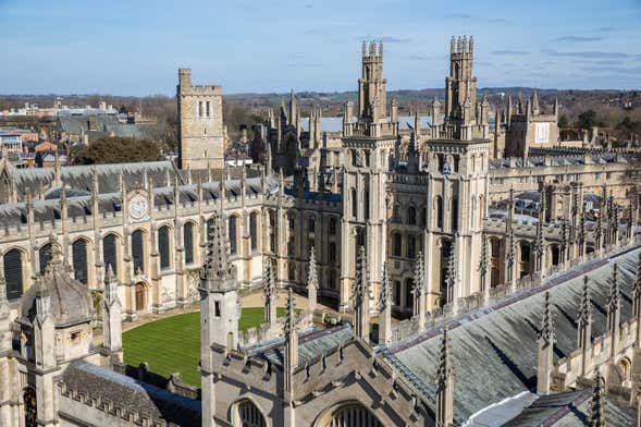 Tour privado por Oxford com guia em português