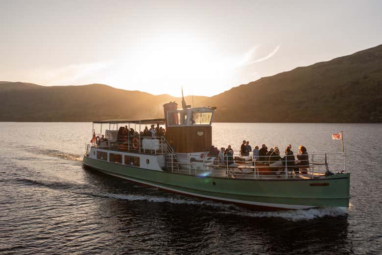 Desfrutando de um cruzeiro panorâmico em Ullswater