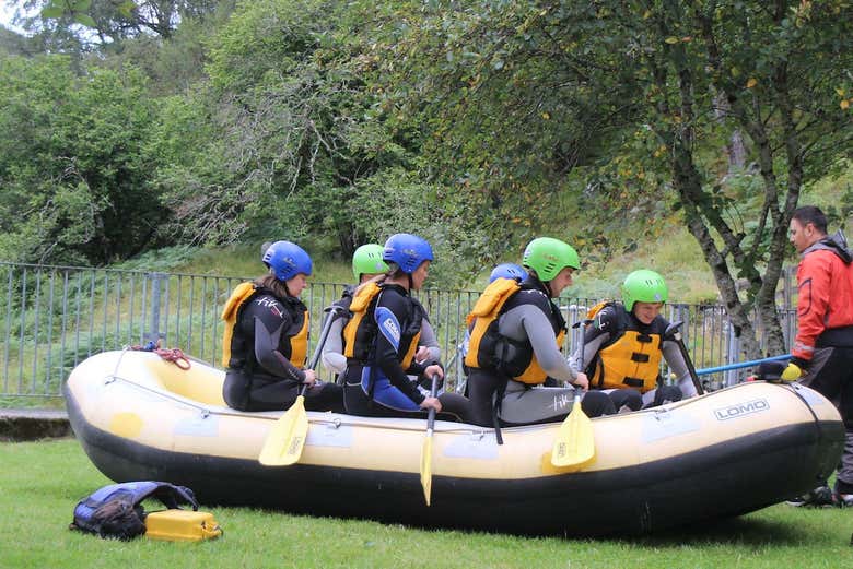 Rafting no rio Tummel