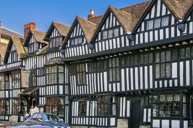 Wander down streets lined by traditional townhouses