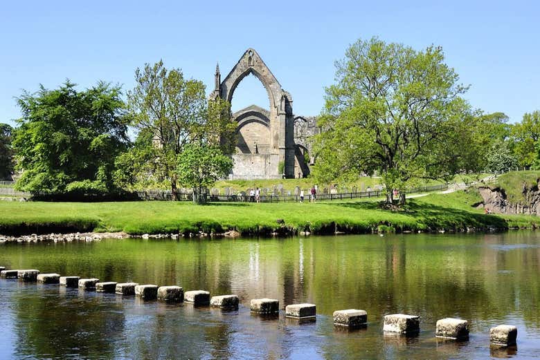 Abadia Bolton