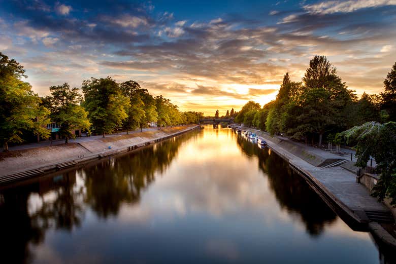 Palacio de Justicia y Torre Clifford