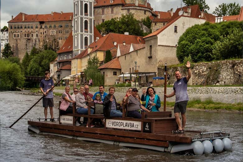 Exploring Český Krumlov by boat