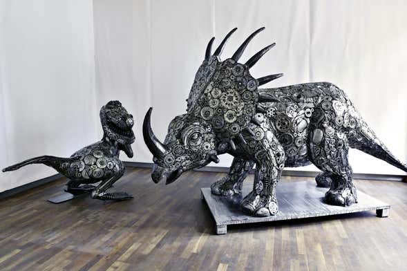 Entrada a Gallery Of Steel Figures