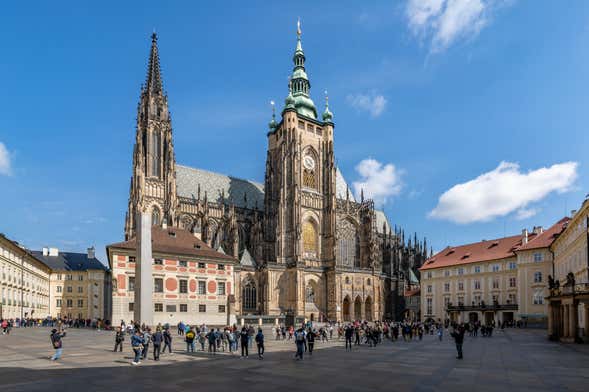 Ingresso do Castelo de Praga e o Palácio Lobkowicz