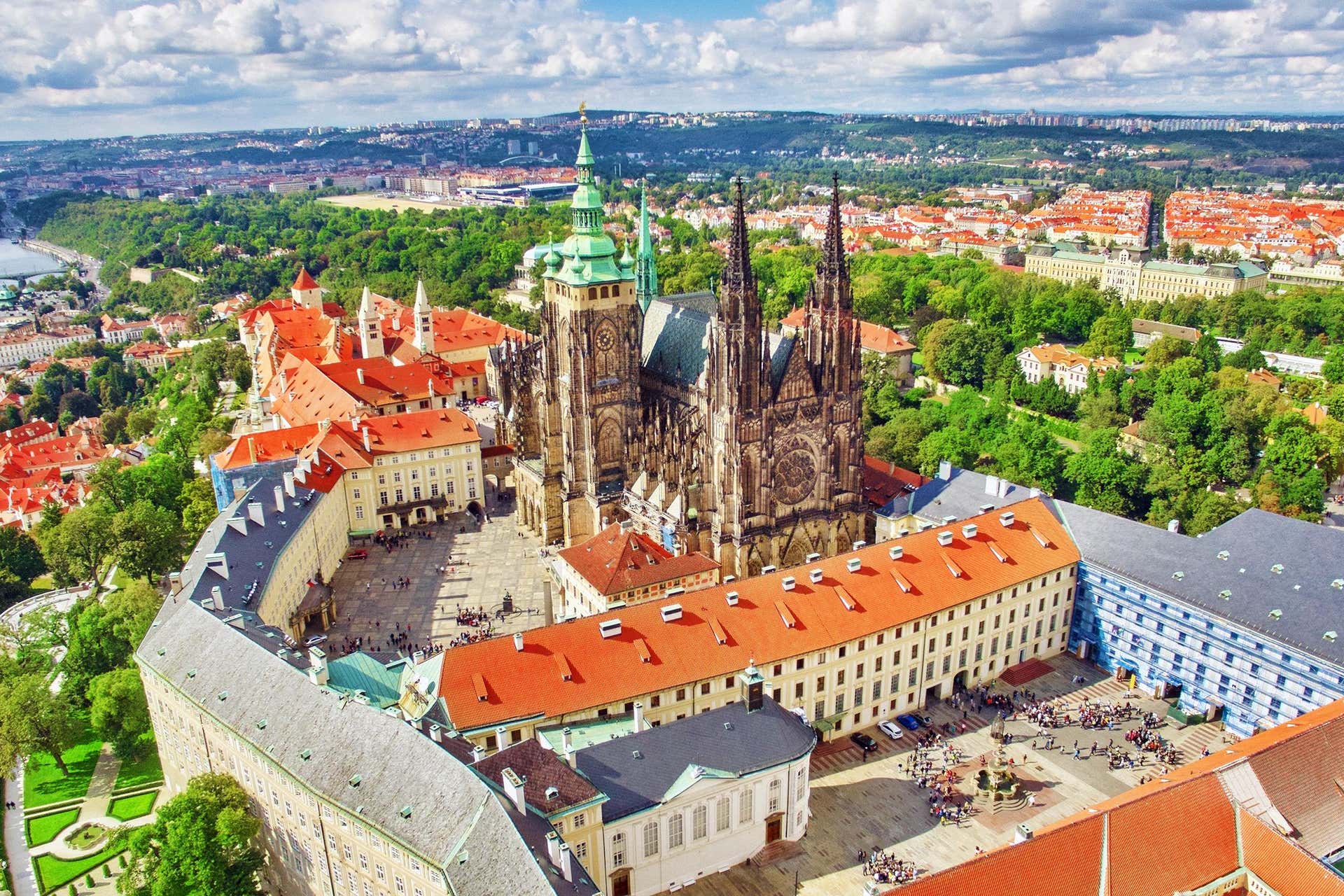 audio tour prague castle