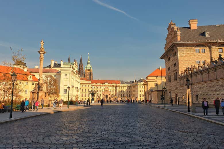 Wandering through the Castle District Square