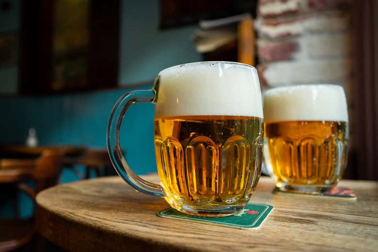 Jarra fría de cerveza