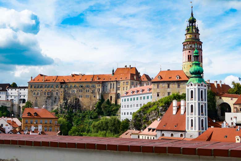 Château médiéval et église Saint-Jost