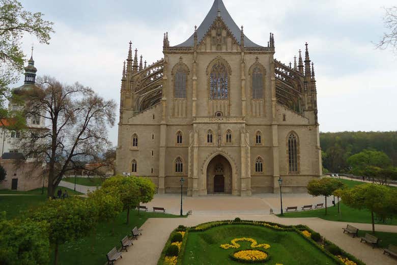 Exterior de la catedral de Santa Bárbara