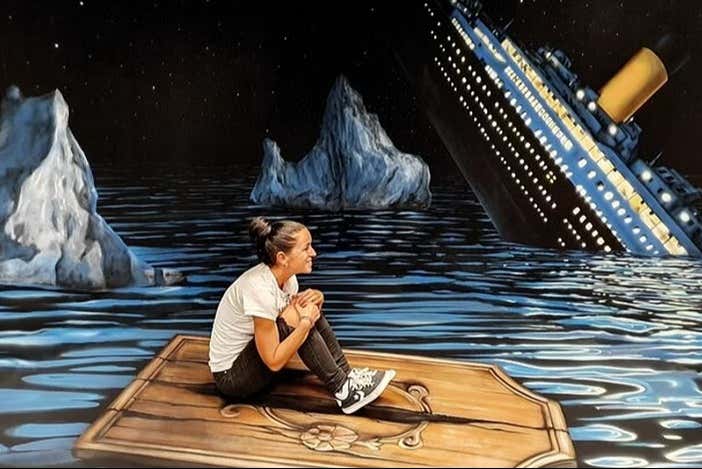 Enjoy incredible optical illusions