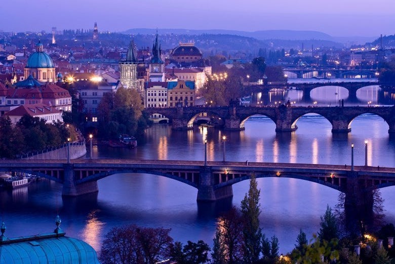 Pontes de Praga sobre o Moldava