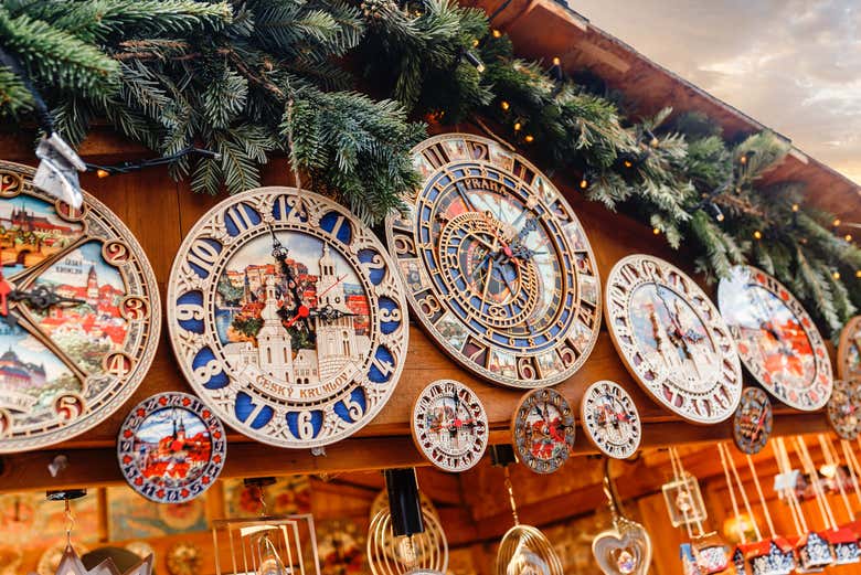 Relojes en el mercadillo de Praga