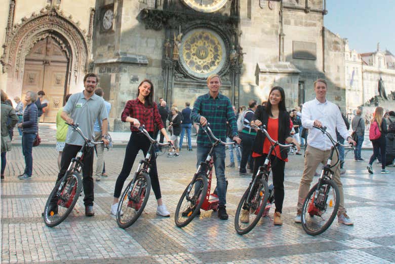 Passeando por Praga de patinete elétrico