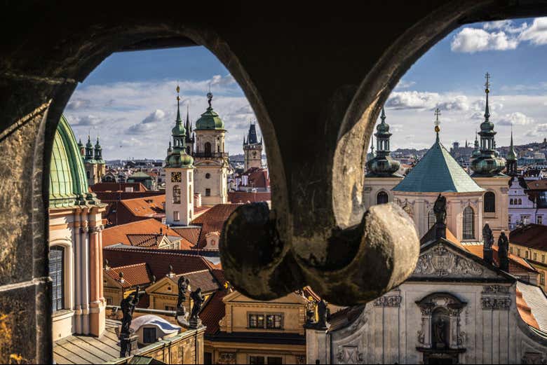 Vistas de Praga desde la Torre del Puente de la Ciudad Vieja