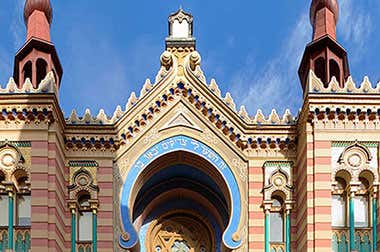 Josefov's Six Synagogues