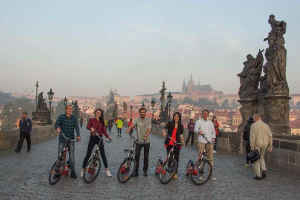 Tour en patinete eléctrico por Praga