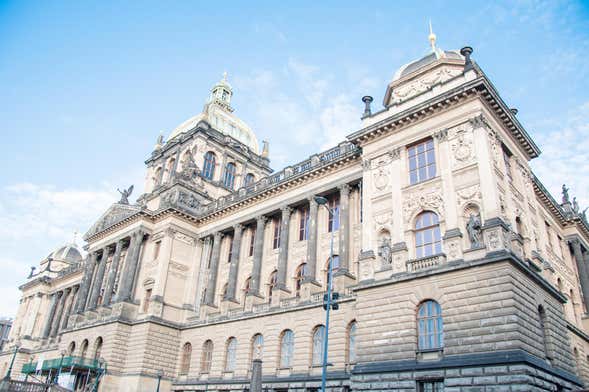 Tour por la Praga comunista + Museo del Comunismo