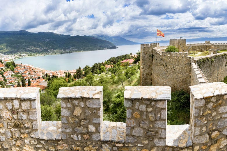 Vistas de Ohrid desde la Fortaleza del zar Samuel