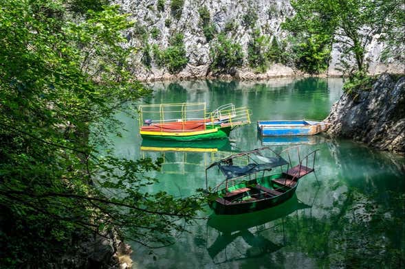 Excursión al Cañón de Matka y la Cruz del Milenio