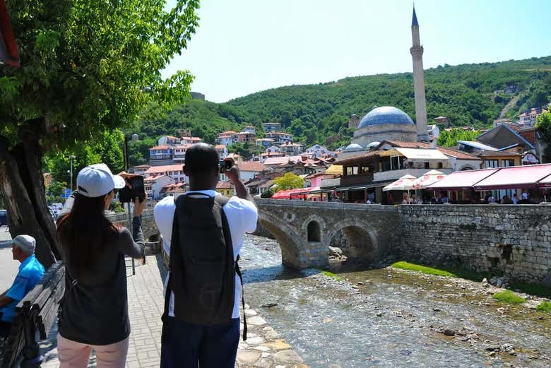 Tirando belas fotos de Prizren