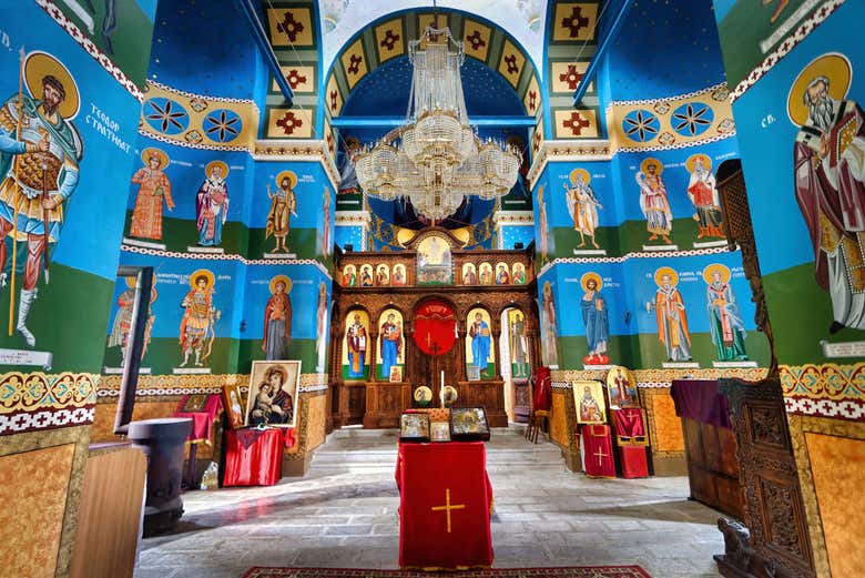 Interior del Monasterio de Leshok