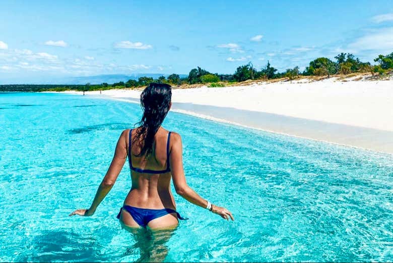 Os bañaréis en estas aguas cristalinas