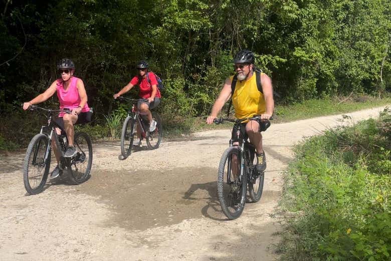Profitez de la balade à vélo électrique