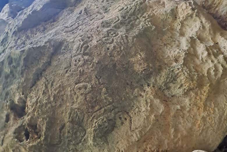 Arte rupestre en las rocas de Cotubanamá