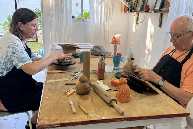 Aprendiendo a moldear la cerámica