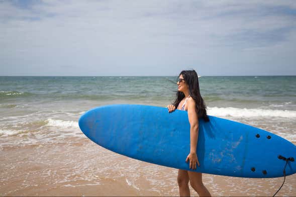 Surfe e passeio a cavalo pela praia Encuentro